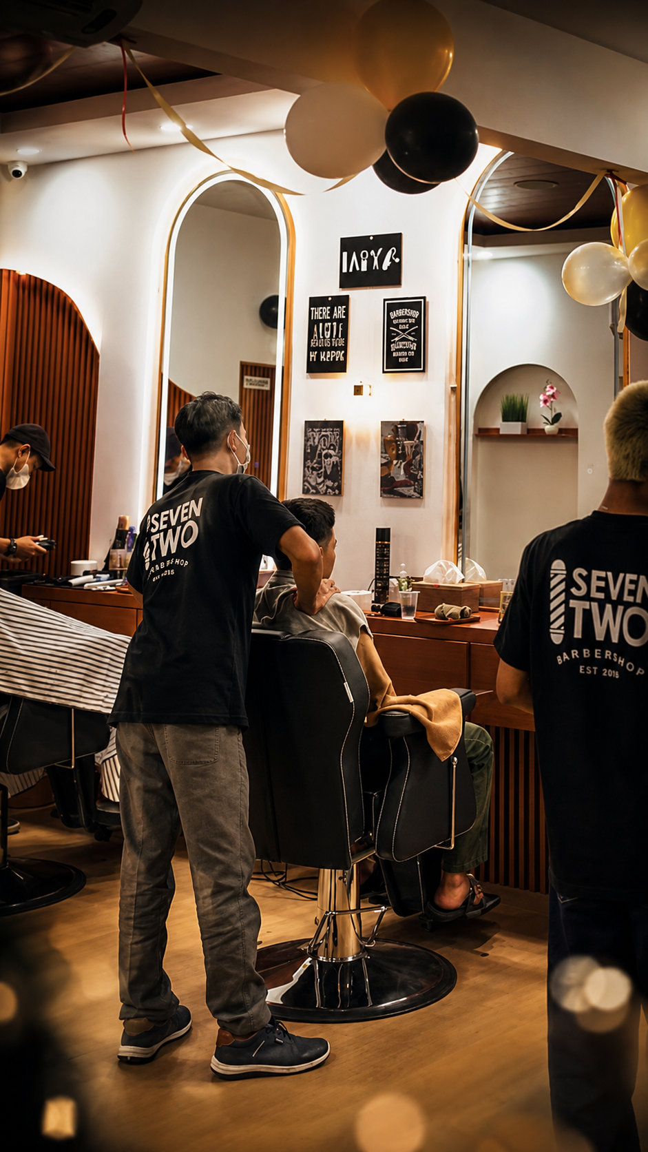 Seven Two Barbershop - Barbershop dan Pangkas Rambut Terbaik di Rancabungur Bogor - Reservasi : 081189901772 - https://seventwobarbershop.com